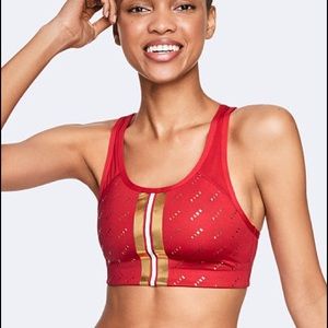 🆕 VS PINK Ultimate Gym Razorback Sports Bra!